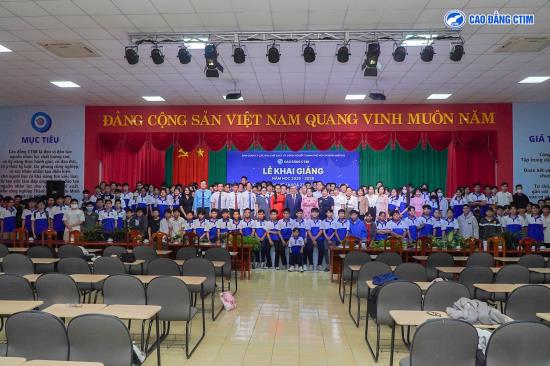 Trường Cao đẳng CTIM hòa chung không khí Lễ kỷ niệm 80 năm thành lập Bộ Giáo dục & Đào tạo và Lễ Khai giảng năm học 2025 – 2026