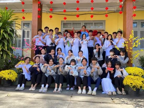 “Bạn biết điều tuyệt vời nhất của một tấm ảnh là gì không, là nó sẽ không boa giờ thay đổi dù cho những người trong tấm đã đổi thay.”