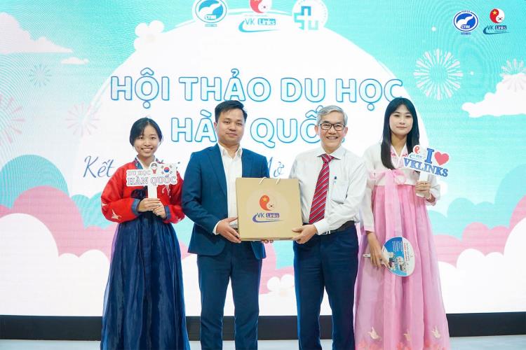 HỘI THẢO DU HỌC HÀN QUỐC TẠI CAO ĐẲNG CTIM – CÁNH CỬA ĐẾN XỨ SỞ KIM CHI