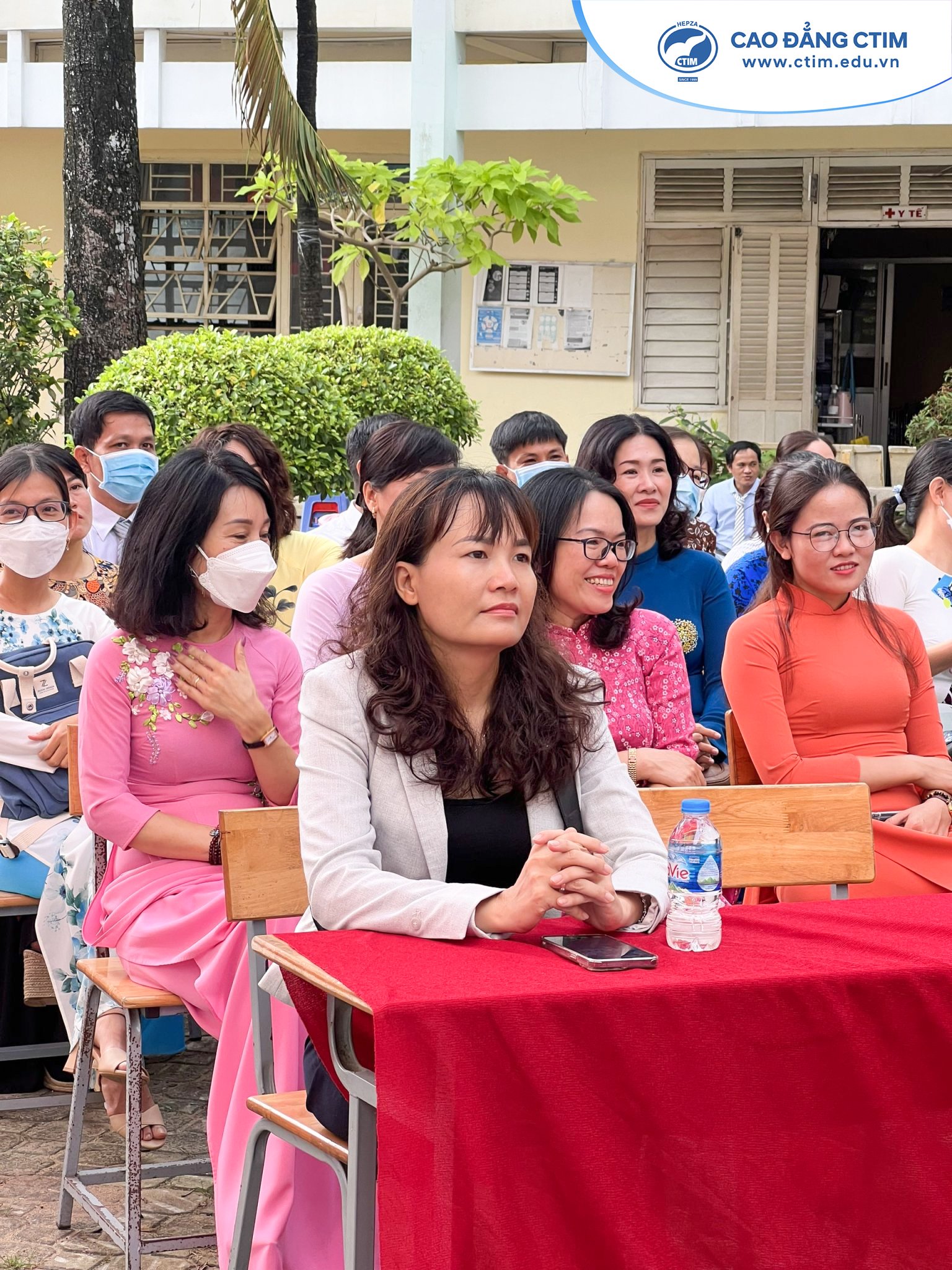 co-nguyen-thi-tuyet-mai-dai-dien-truong-cao-dang-ctim