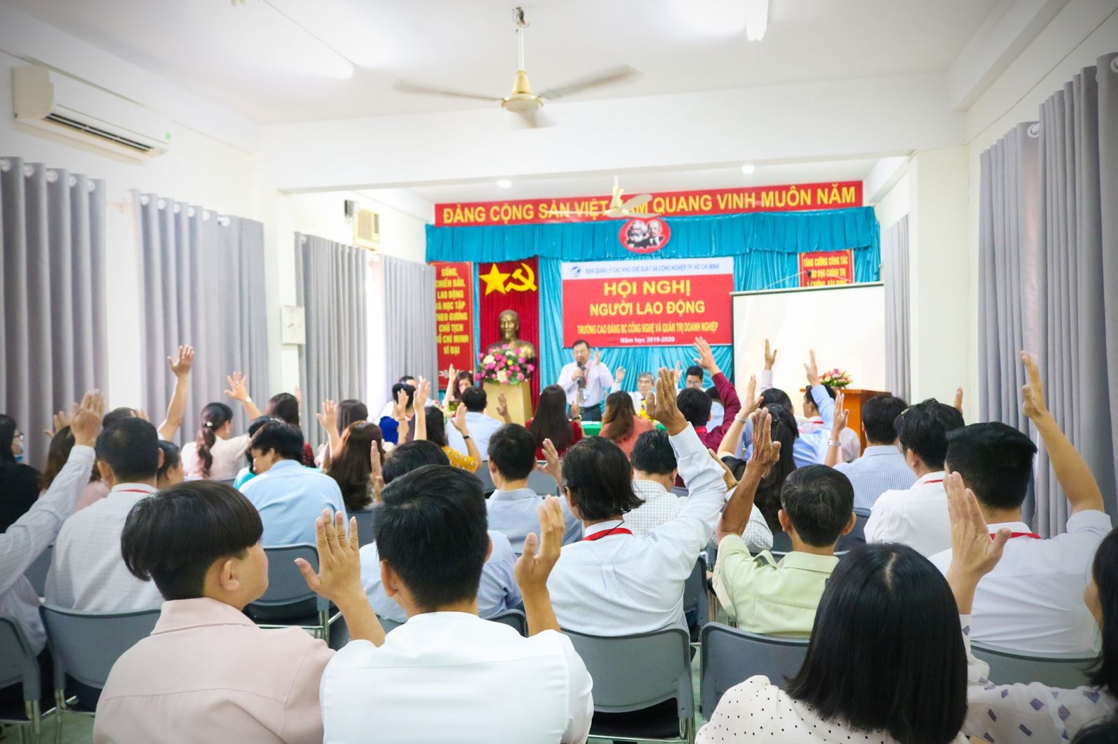 hoi-nghi-nguoi-lao-dong-cao-dang-ctim